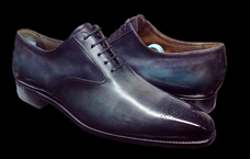 Patine grise et bleu discrete sur ALtan, by Paulus Bolten