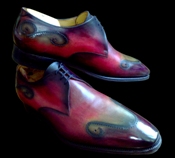 Weston Conti patine Alice au pays des souliers magiques!