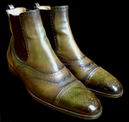 Yves Saint Laurent, bottines type broque, patine hivernale